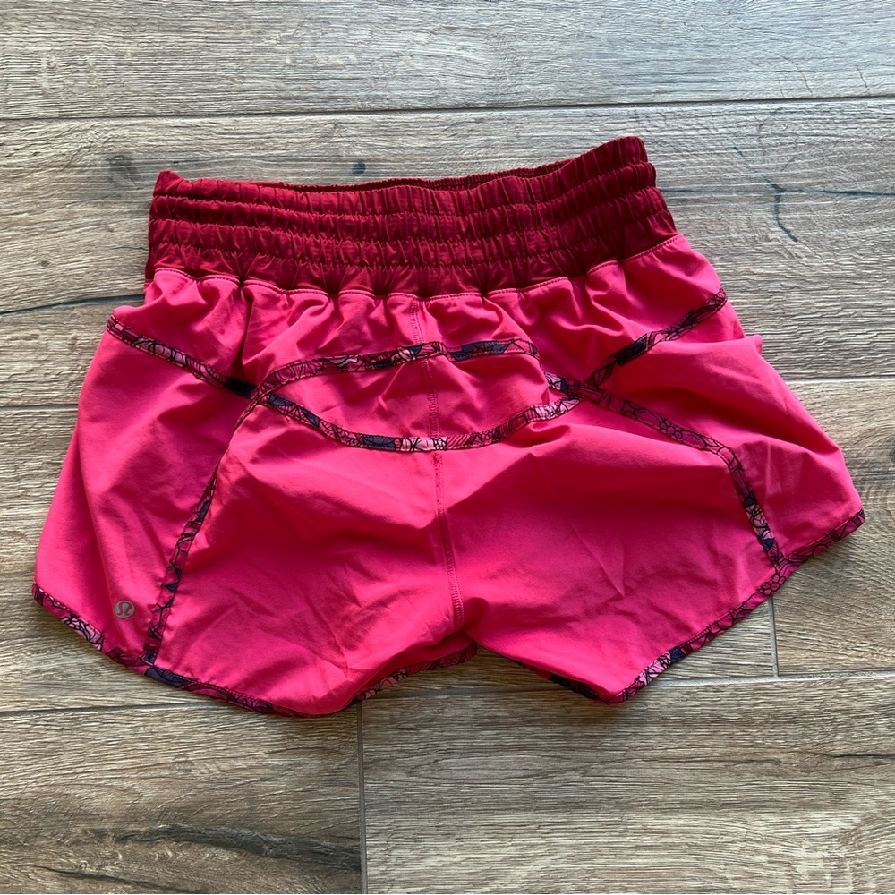 Lululemon Tracker 4” Shorts size 10